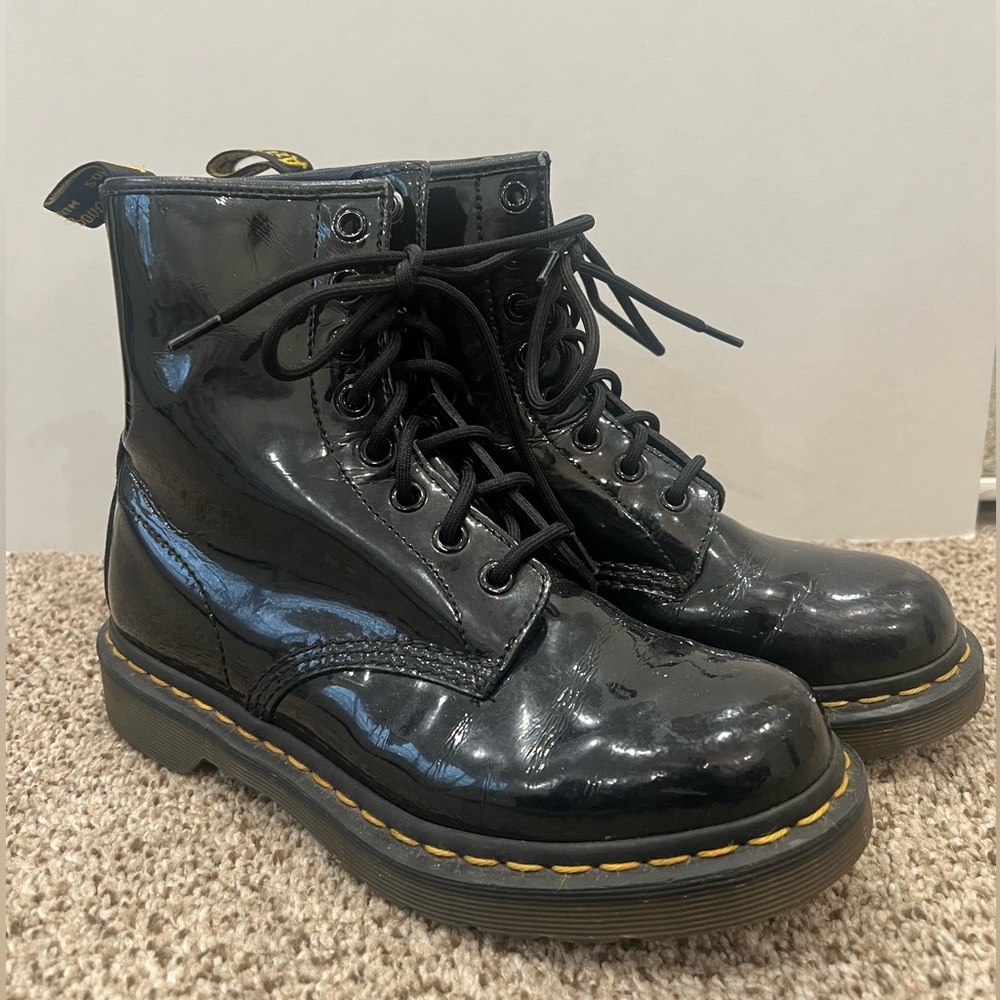 Dr. Martens Women's 1460 Patent Leather Boots Womens size 7